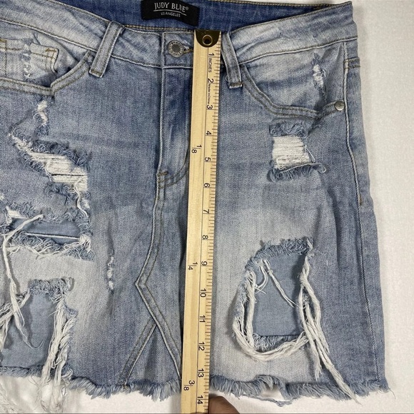 Judy Blue Mini Skirt Med Distressed Destroyed Y2K Soft Girl Grunge Paris Hilton - Picture 7 of 8